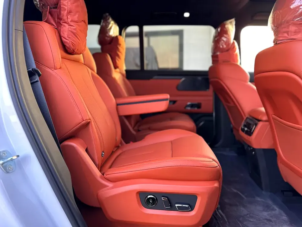 Rox 01 7 SEATS 2026 | Brand New Luxury Hybrid SUV - Image 12