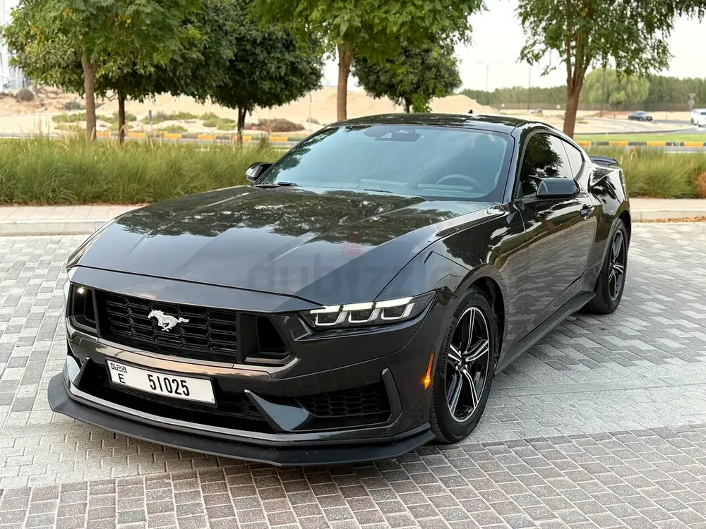 Ford Mustang Ecoboost 2024 - Image 4