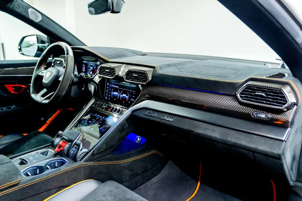 Lamborghini Urus Performante - GCC Specs - Image 15