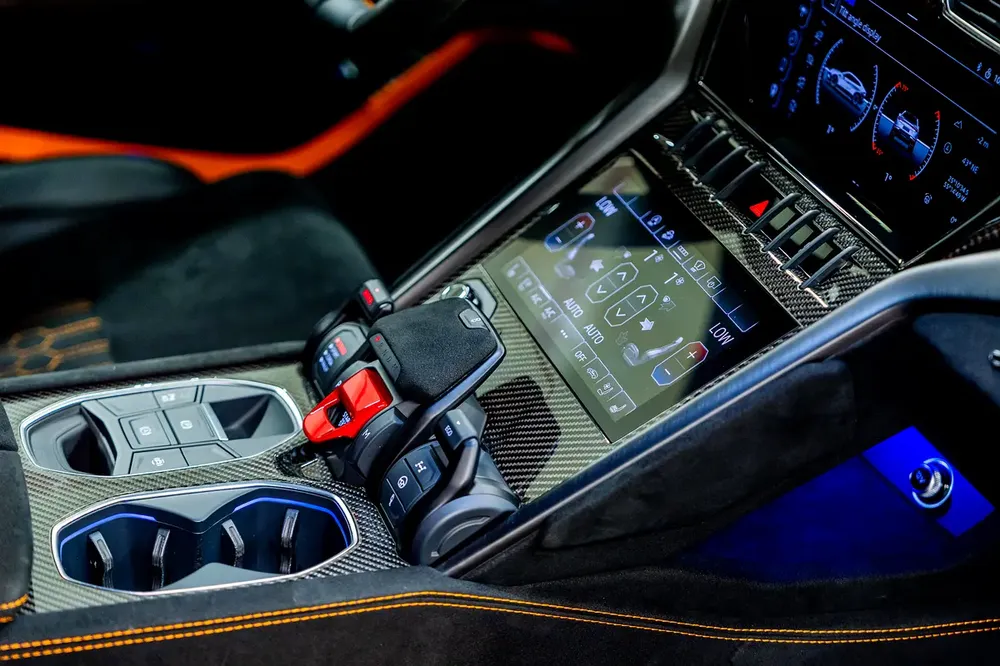 Lamborghini Urus Performante - GCC Specs - Image 17