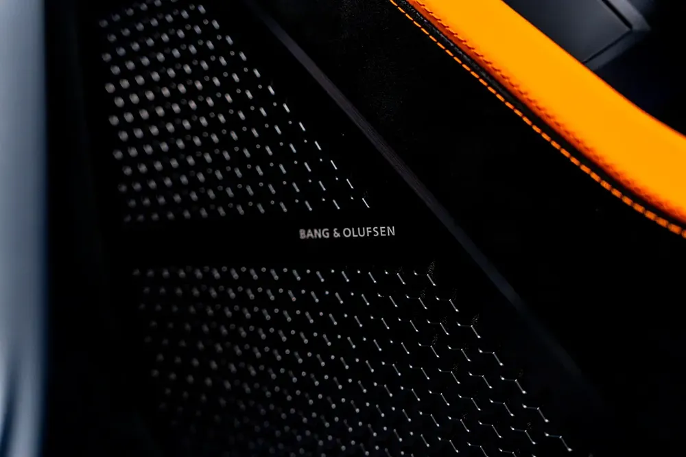 Lamborghini Urus Performante - GCC Specs - Image 20