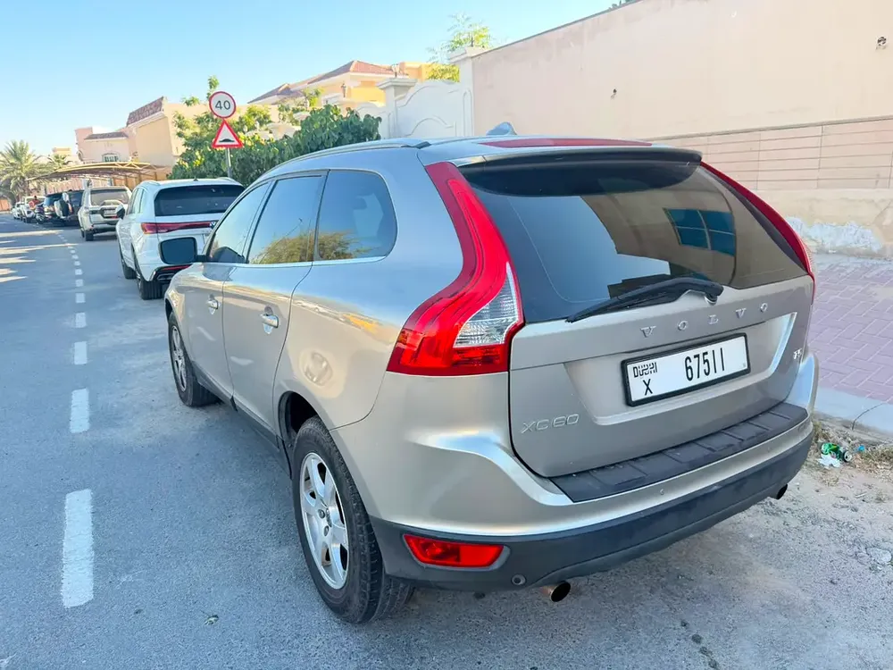 2012 Volvo XC90 ,Gcc - Image 6