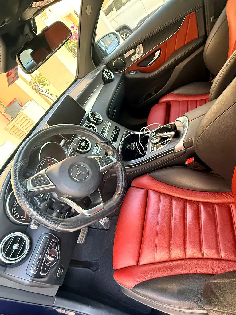 2019 Mercedes-Benz GLC 250 Coupe | GCC Specs | Pristine Condition - Image 4