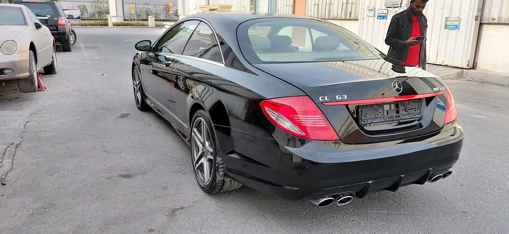 Kilometre 206520  Mercedes Benz 2009 mold V8 CL 63 AMG GCC With 2 keys - Image 7