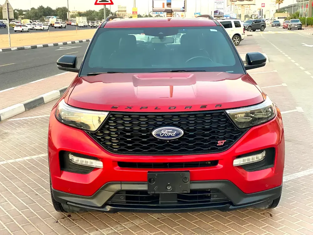 2022 Ford Explorer ST, maroon - Image 5