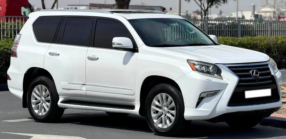 Lexus GX 460 Platinum 2015 Model Platinum V8 GCC Specs Single Owner Used Car For Sale - Image 4