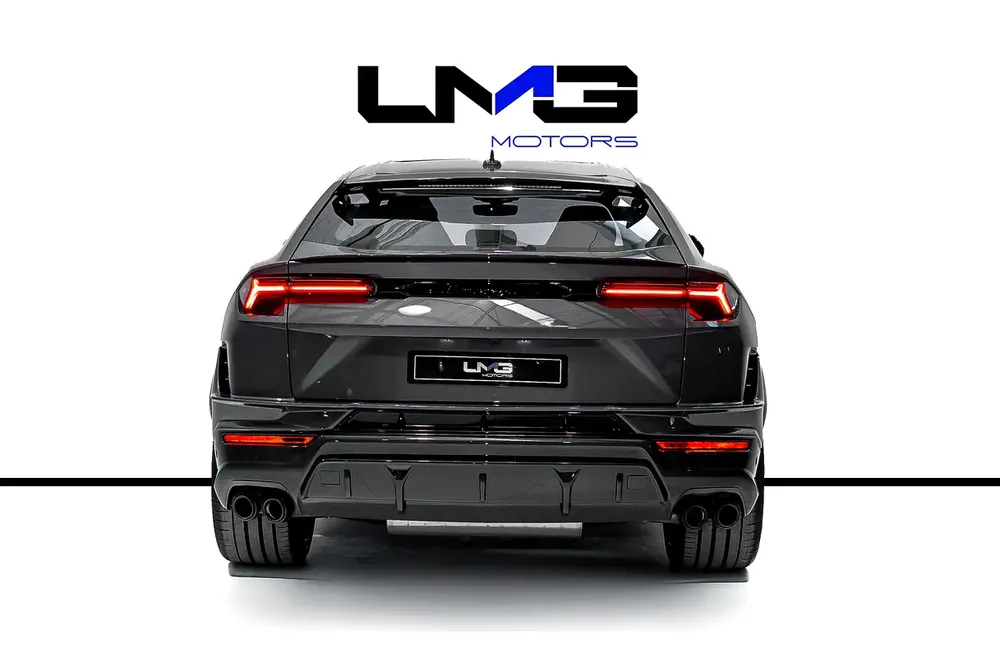 URUS PERFORMANTE  | TWO TONE INTERIOR ALCANTARA SEATS | CARBON INT/EXT | MASSAGE SEAT - Image 4