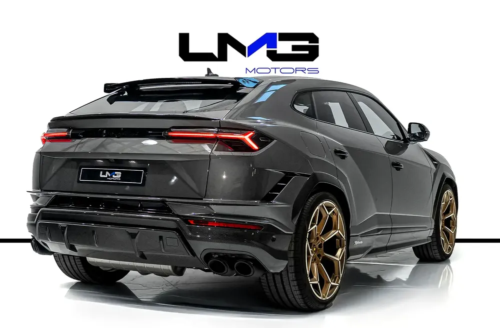 URUS PERFORMANTE  | TWO TONE INTERIOR ALCANTARA SEATS | CARBON INT/EXT | MASSAGE SEAT - Image 5