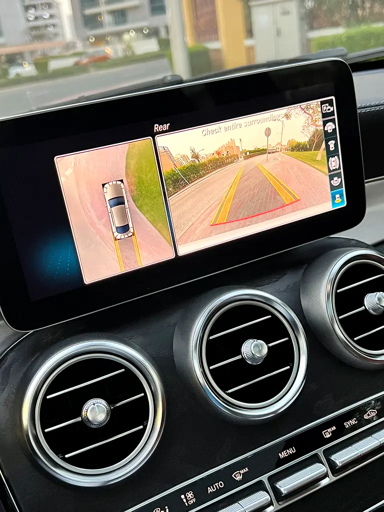 Mercedes C200 Coupe 2019 model full option fully loaded excellent condition - Image 12