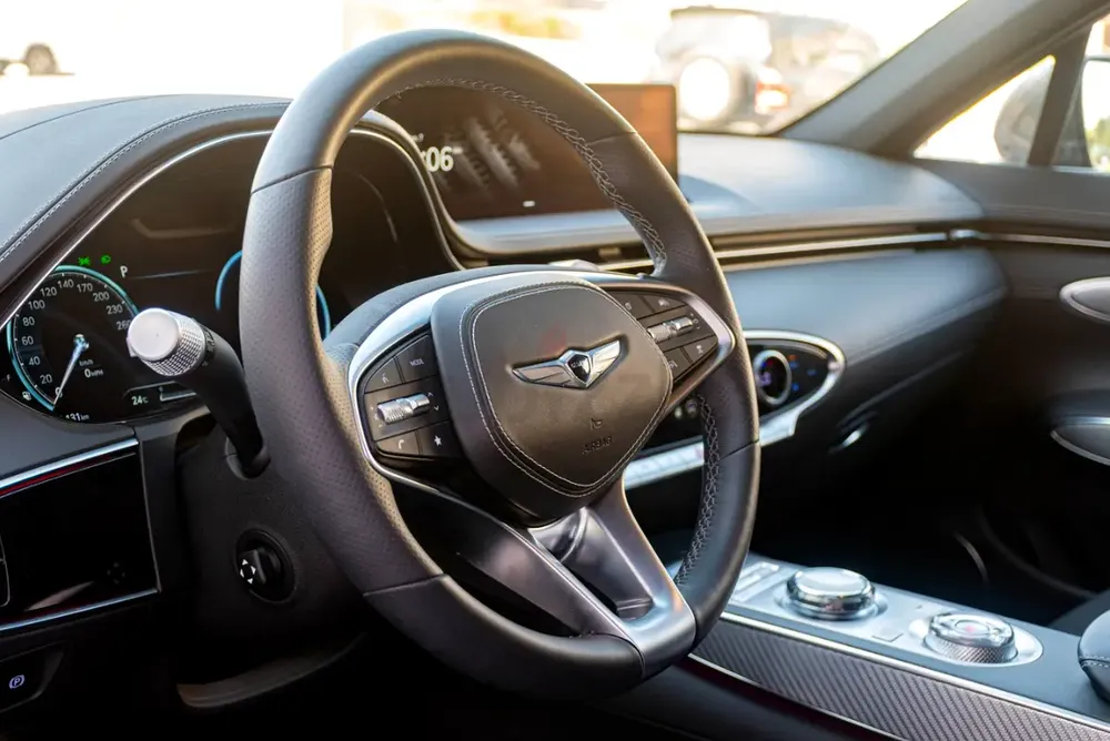 🚗 2024 Genesis GV70 – Sport Prestige | Top of the Range | 300 HP - Image 13