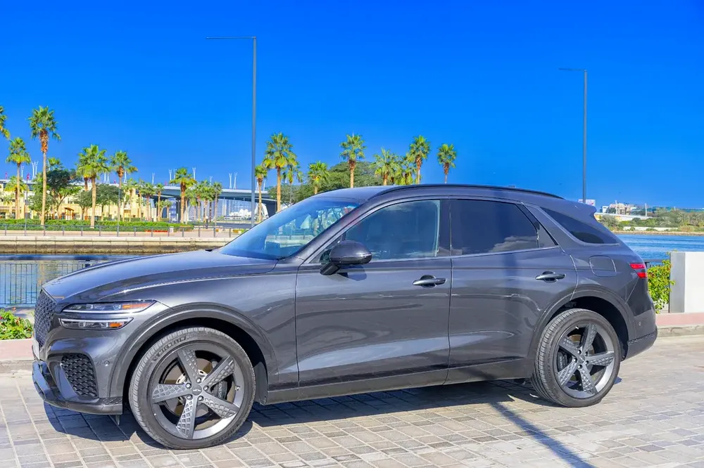 🚗 2024 Genesis GV70 – Sport Prestige | Top of the Range | 300 HP - Image 6