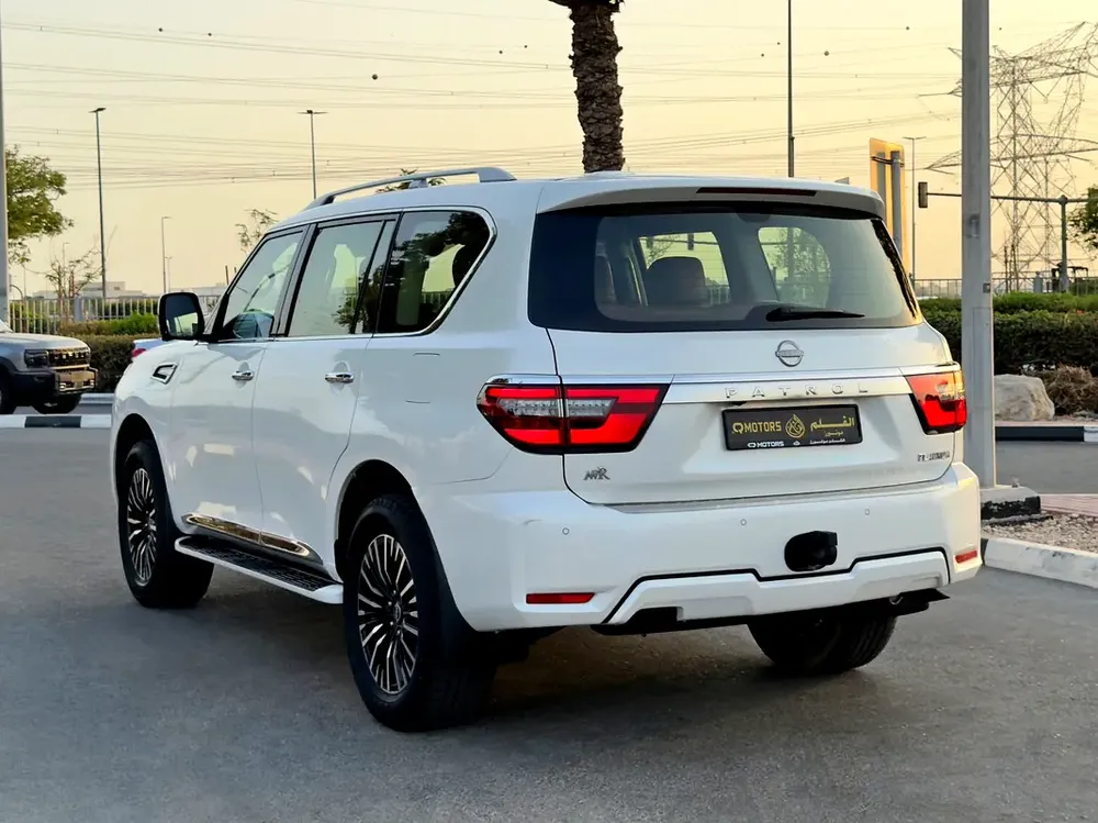 2024 Nissan Patrol SE Platinum, GCC Specifications - Image 5