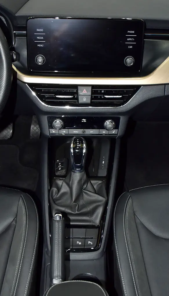 AED 1,170 EMi at 0% DP | Skoda Kamiq ( 2023 Model ) in Black Color GCC Specs - Image 15