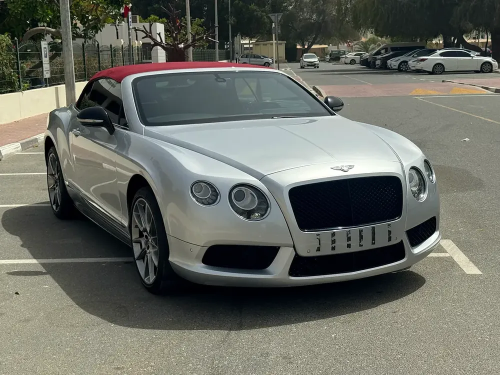 Bentley Continental GTC V8S 2015 | American Specs | Pristine Condition - Image 11