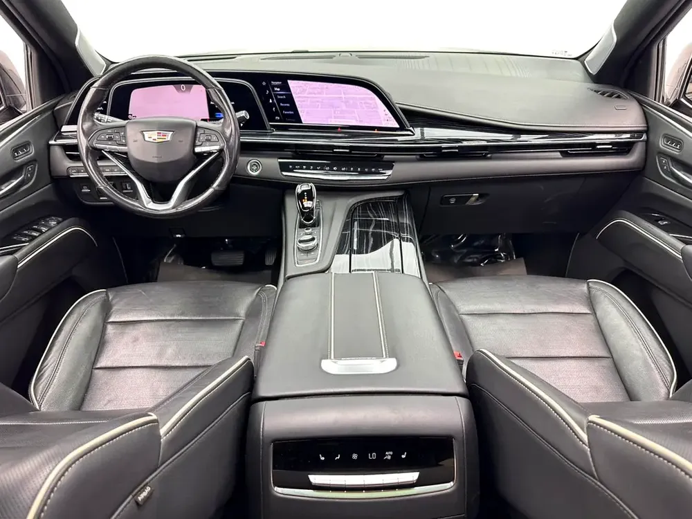2022 Cadillac Escalade Sport, 1 Year Warranty Unlimited Km, Cadillac Full Service History, GCC - Image 10