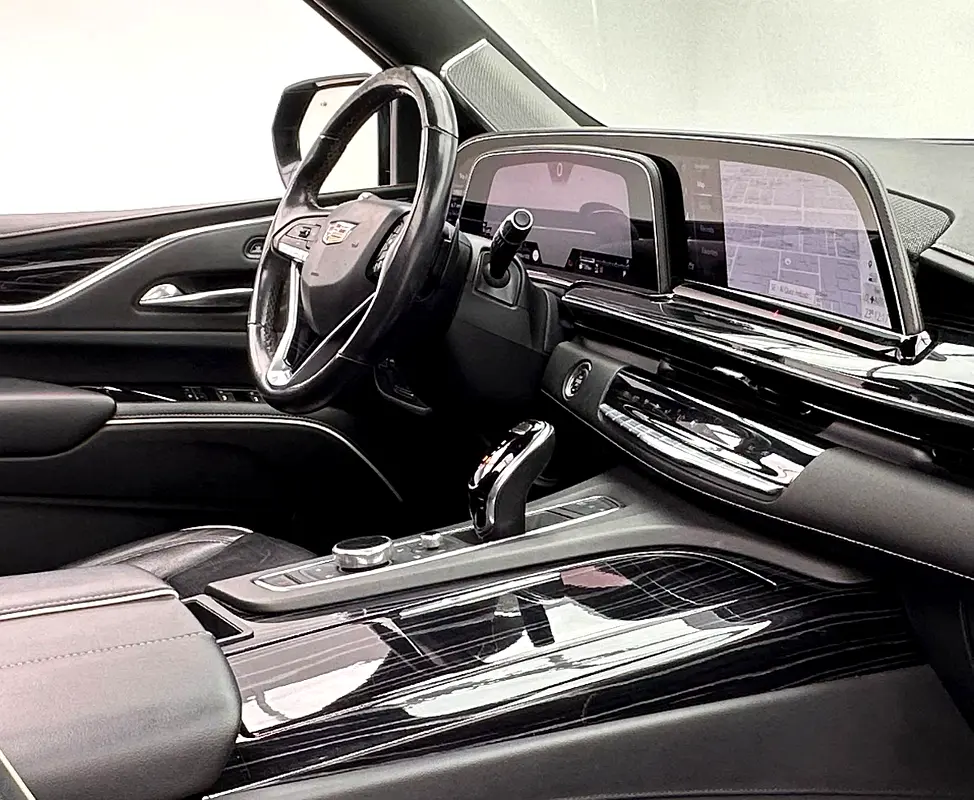 2022 Cadillac Escalade Sport, 1 Year Warranty Unlimited Km, Cadillac Full Service History, GCC - Image 12