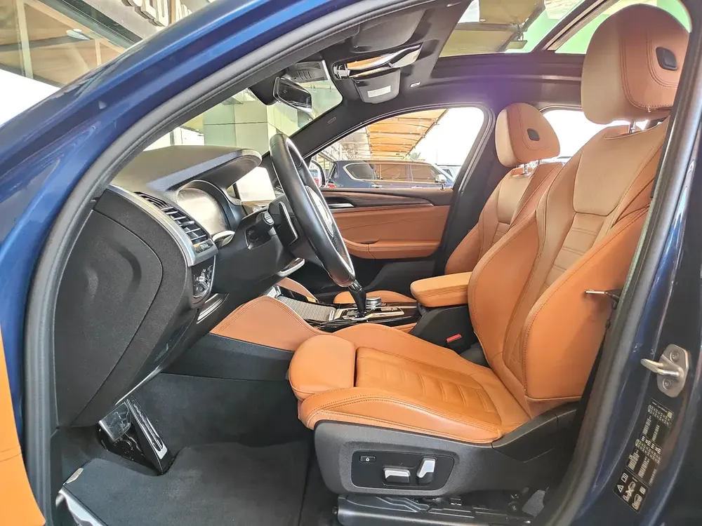 AED 1,650 P.M | 2021 BMW X4 xDrive30i M Sport | Under BMW Warranty and Service Contract | GCC | - Image 13
