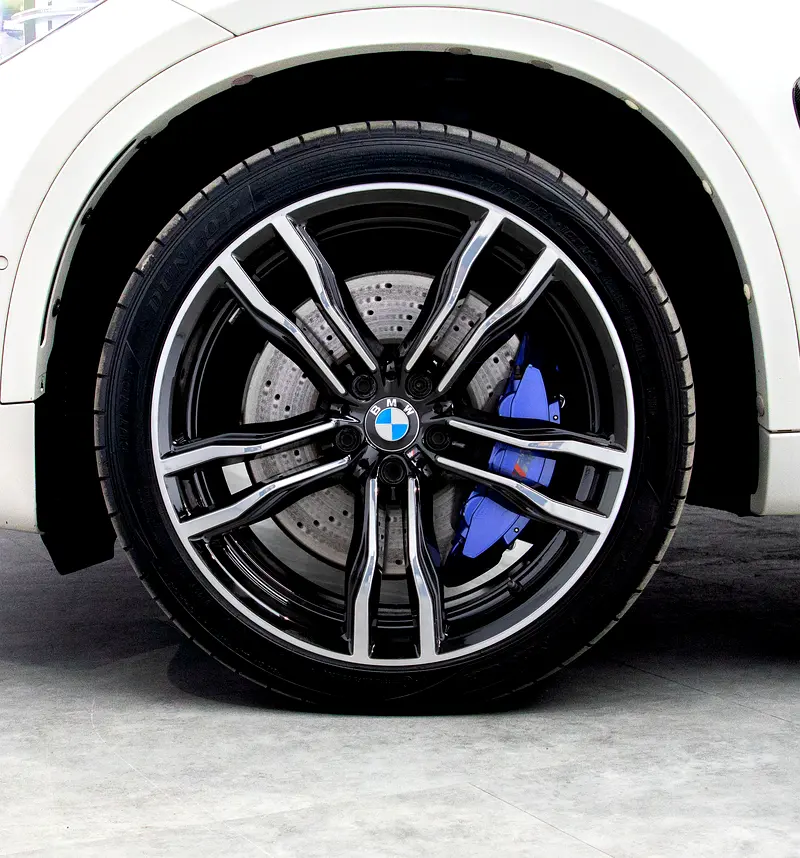 4.4L V8 • FDSH • GCC - Image 16