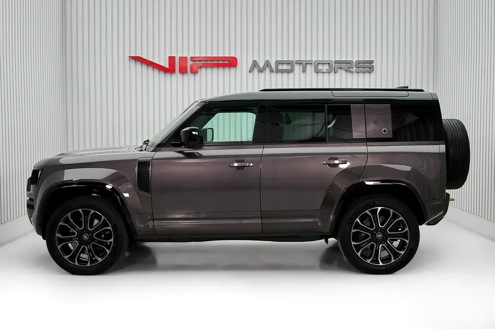 LAND ROVER DEFENDER OCTA, 2025, YEARS DEALER WARRANTY, ZERO KM - Image 7