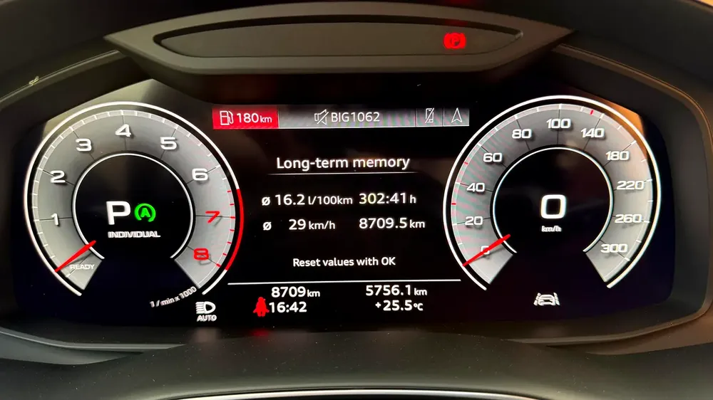 AUDI WARRANTY 2028 UNLIMITED KMS /  SERVICE PACKAGE TILL 2030 OR 75,000 KMS | 3.0L 55 TFSI - Image 14