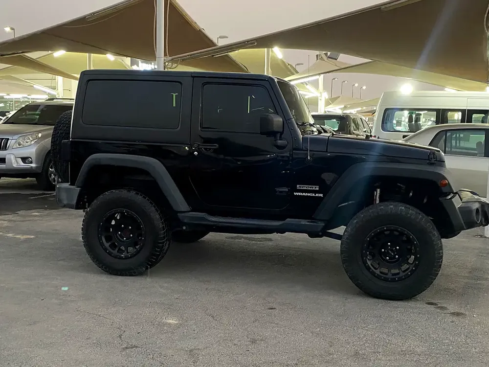 2017 Jeep Wrangler Black 2-Door Sport - Image 9