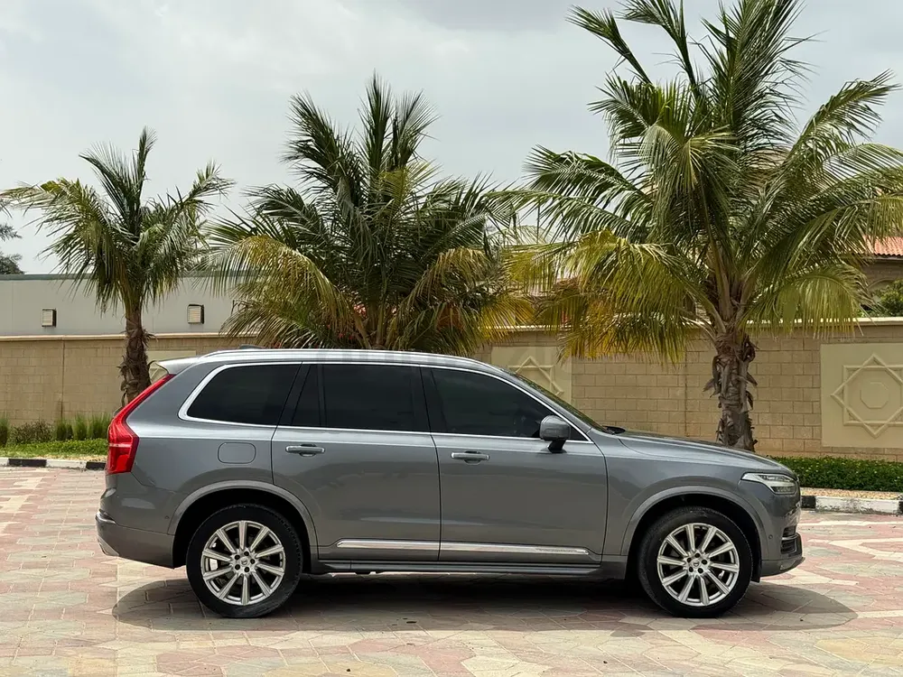 GCC 2016 Volvo XC90 T6 AWD – Clean, Well Maintained  Luxury SUV - Image 15