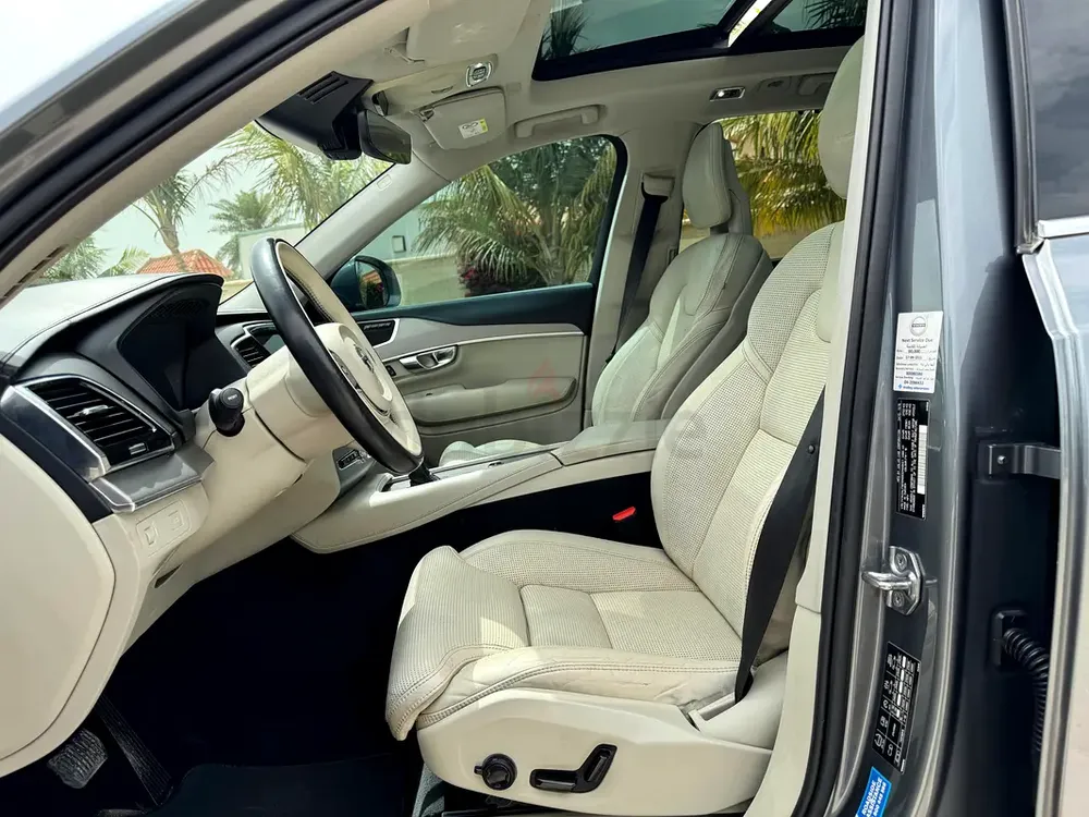 GCC 2016 Volvo XC90 T6 AWD – Clean, Well Maintained  Luxury SUV - Image 7