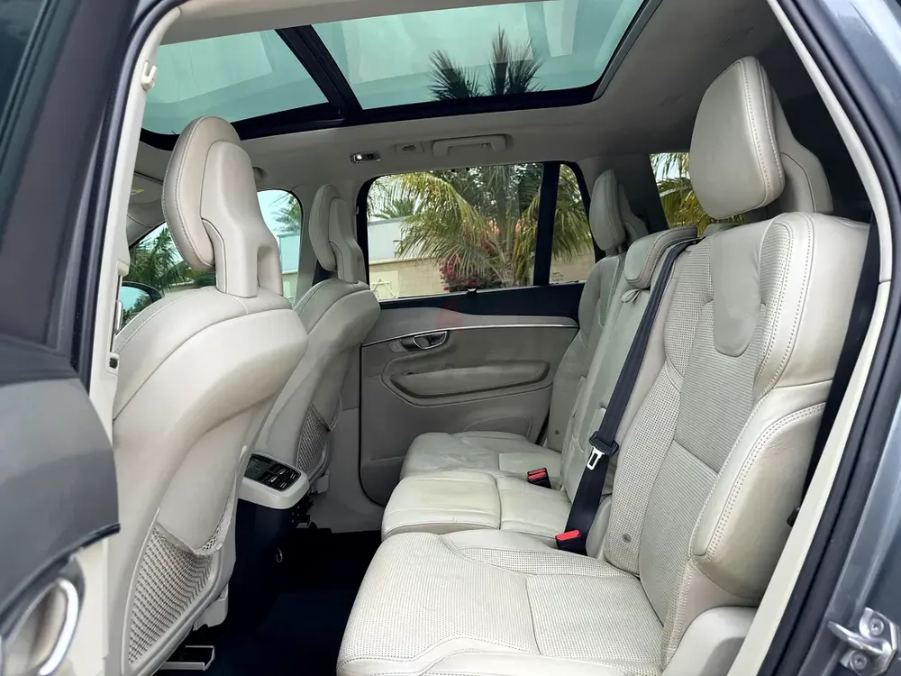 GCC 2016 Volvo XC90 T6 AWD – Clean, Well Maintained  Luxury SUV - Image 8