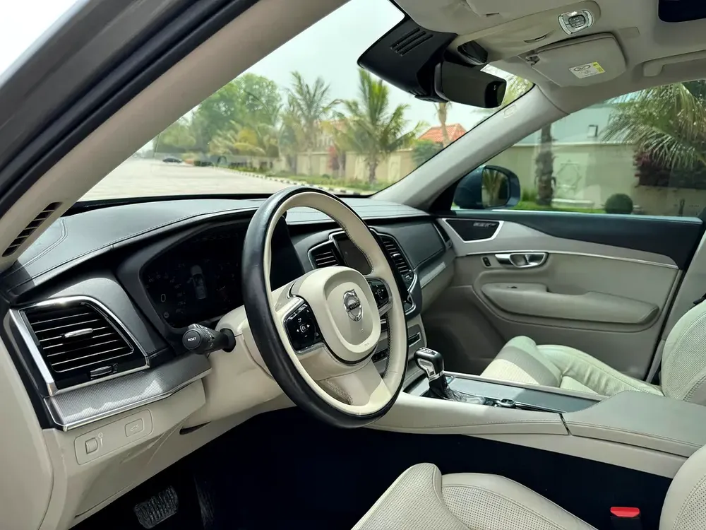 GCC 2016 Volvo XC90 T6 AWD – Clean, Well Maintained  Luxury SUV - Image 9