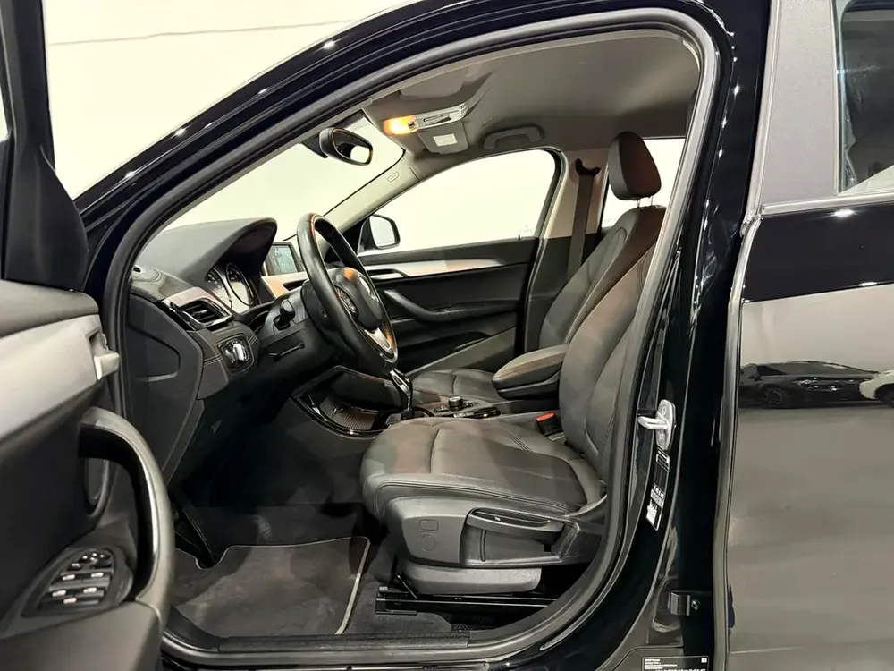 2023 GCC BMW X2 sDrive20i / AGMC Warranty and Service Package - Image 16