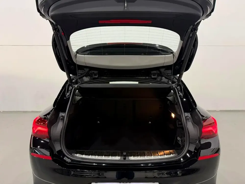 2023 GCC BMW X2 sDrive20i / AGMC Warranty and Service Package - Image 9