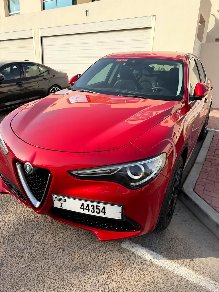 Alfa Romeo Stelvio Competizione 2018 GCC Specs - Image 11