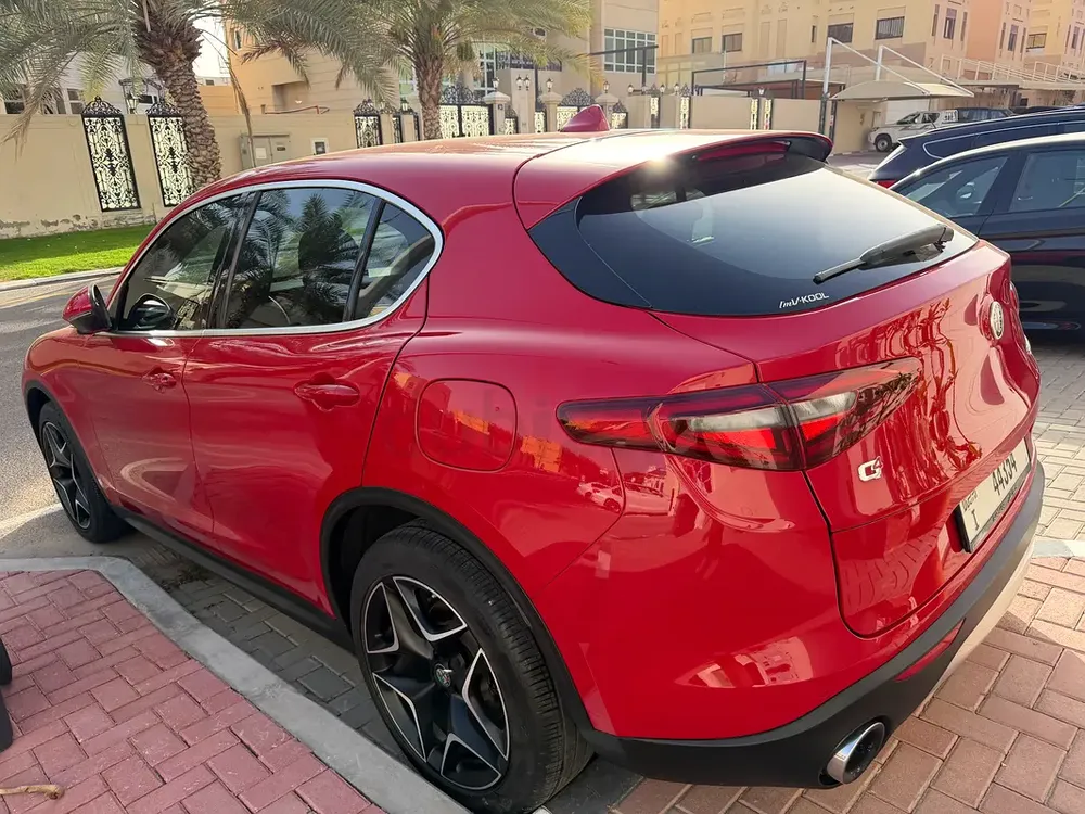 Alfa Romeo Stelvio Competizione 2018 GCC Specs - Image 9
