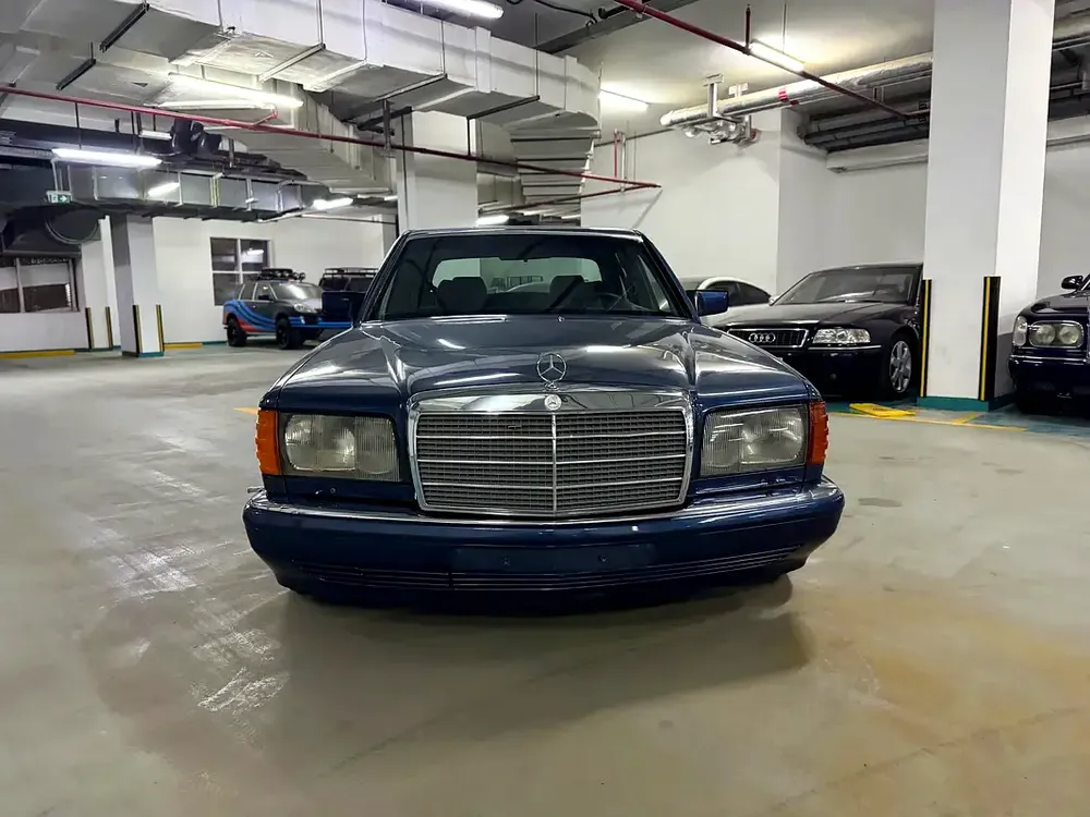 Classic 1990 Mercedes-Benz S-Class S 560 - Japanese Specs - Image 5