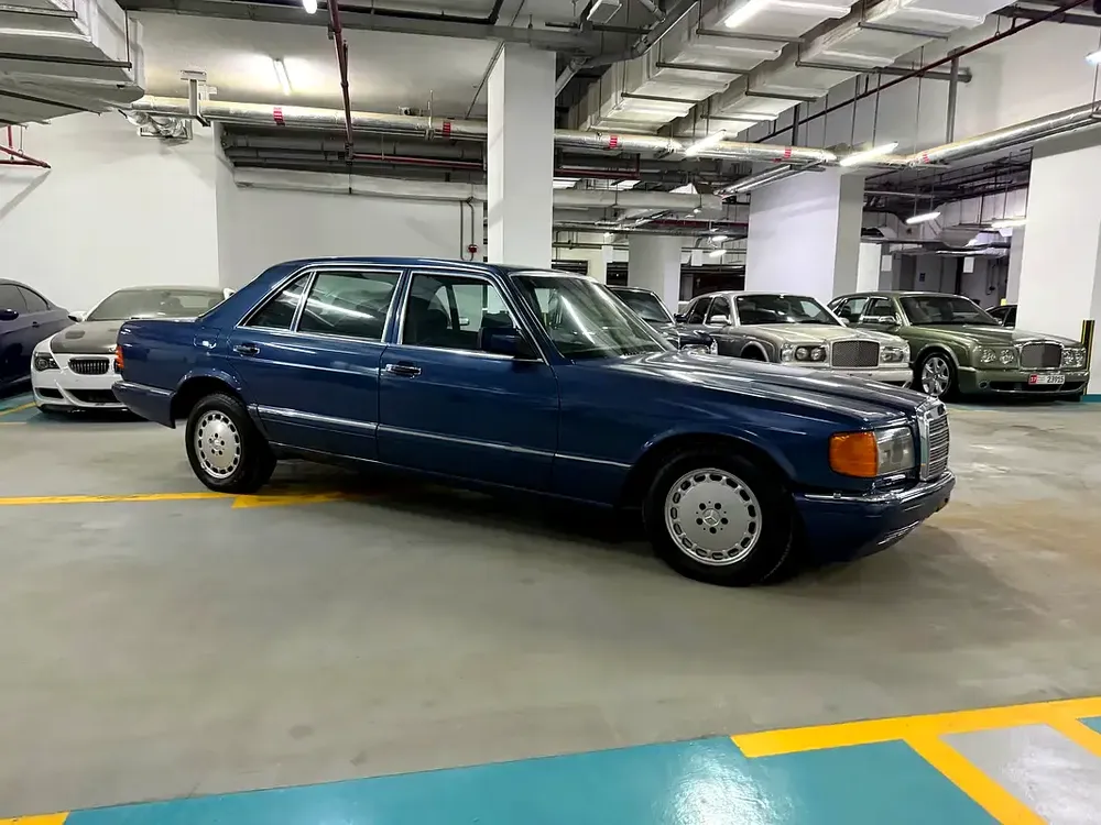 Classic 1990 Mercedes-Benz S-Class S 560 - Japanese Specs - Image 6
