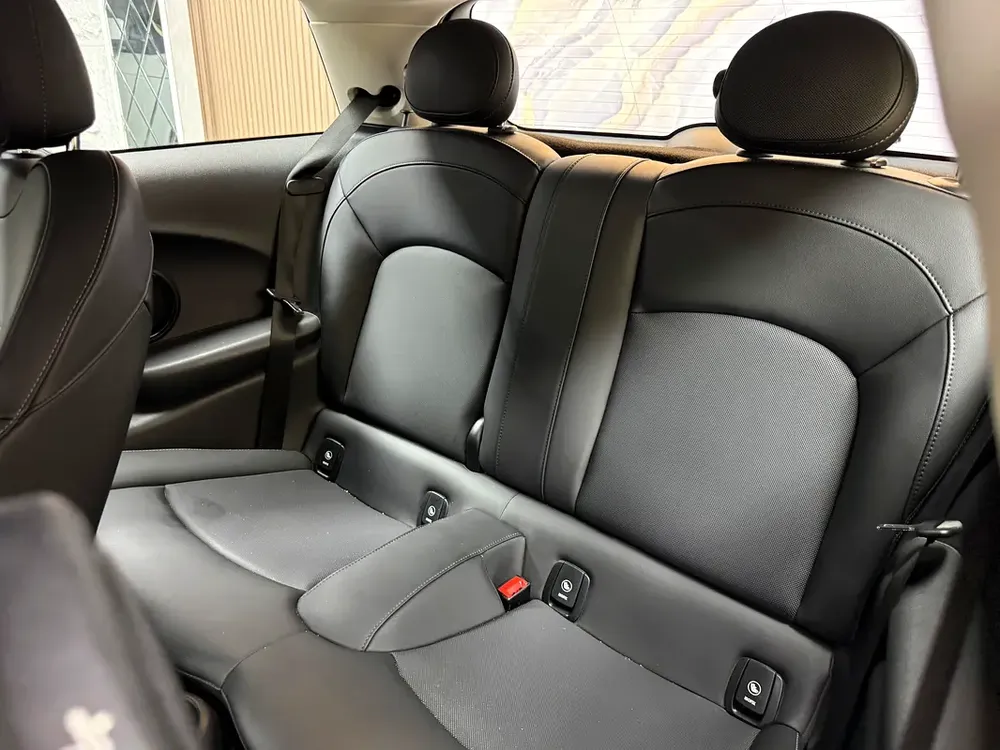 Mini Cooper electric 2023 - Image 11
