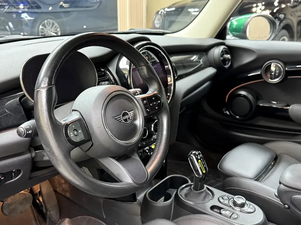 Mini Cooper electric 2023 - Image 14