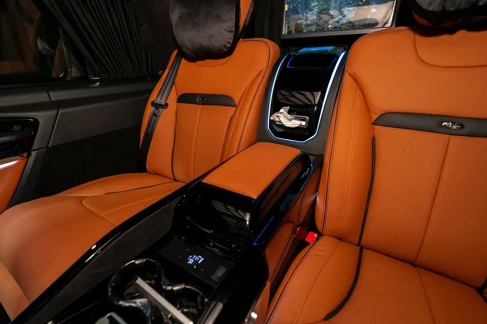 NEW ARRIVAL 2026 MODEL VIP MERCEDES GCC V300 with ADDITIONAL REAR AC - 2 Years Warranty by VLINE - Image 10