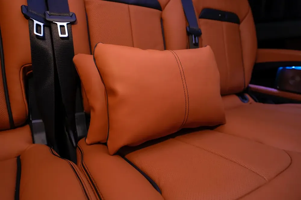 NEW ARRIVAL 2026 MODEL VIP MERCEDES GCC V300 with ADDITIONAL REAR AC - 2 Years Warranty by VLINE - Image 14