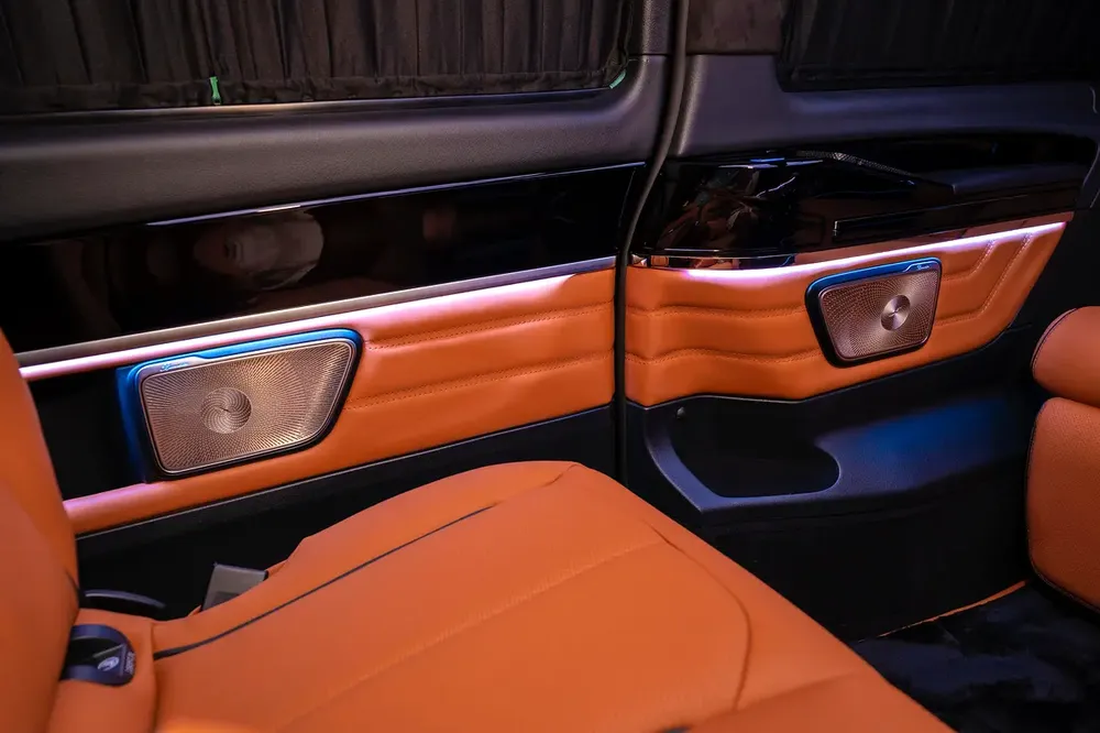 NEW ARRIVAL 2026 MODEL VIP MERCEDES GCC V300 with ADDITIONAL REAR AC - 2 Years Warranty by VLINE - Image 15