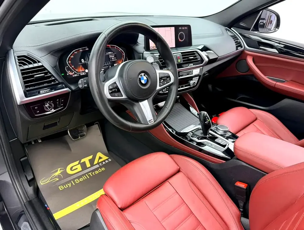 2021 BMW X4 xDrive30i M-Sport, Warranty, Full BMW Service History, Excellent Condition, GCC - Image 10