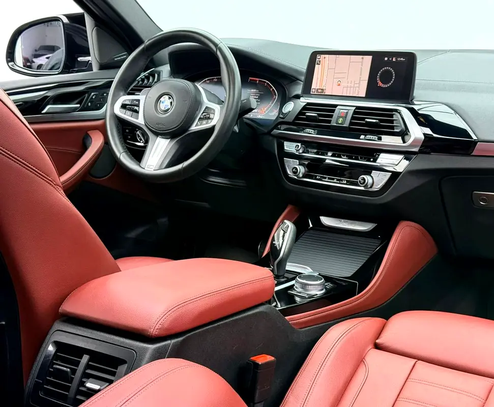 2021 BMW X4 xDrive30i M-Sport, Warranty, Full BMW Service History, Excellent Condition, GCC - Image 11