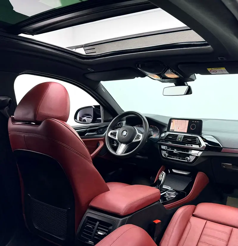 2021 BMW X4 xDrive30i M-Sport, Warranty, Full BMW Service History, Excellent Condition, GCC - Image 12
