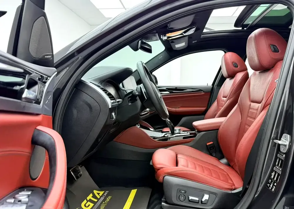 2021 BMW X4 xDrive30i M-Sport, Warranty, Full BMW Service History, Excellent Condition, GCC - Image 8