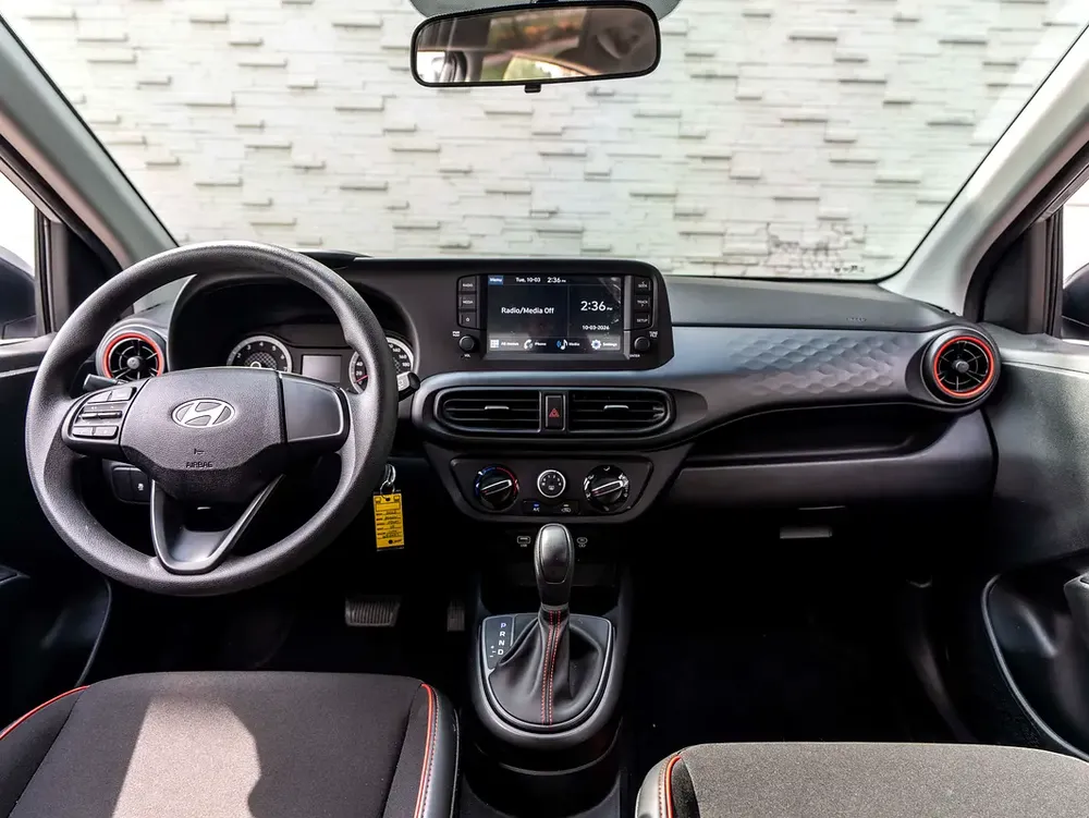 0% DOWNPAYMENT! | SAVVY-BUY | i10 | SKIP THE 8-MONTH WAIT | MARKET PRICE | WARRANTY  SERVICE - Image 15