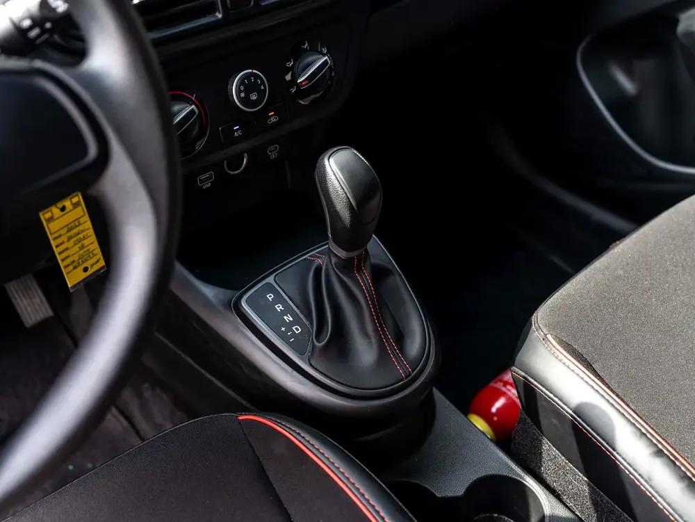 0% DOWNPAYMENT! | SAVVY-BUY | i10 | SKIP THE 8-MONTH WAIT | MARKET PRICE | WARRANTY  SERVICE - Image 9