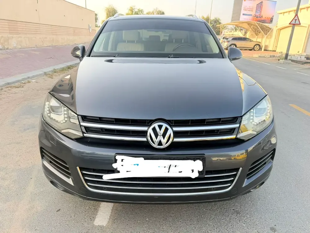 2012 VW Touareg Excellent condition - Image 5