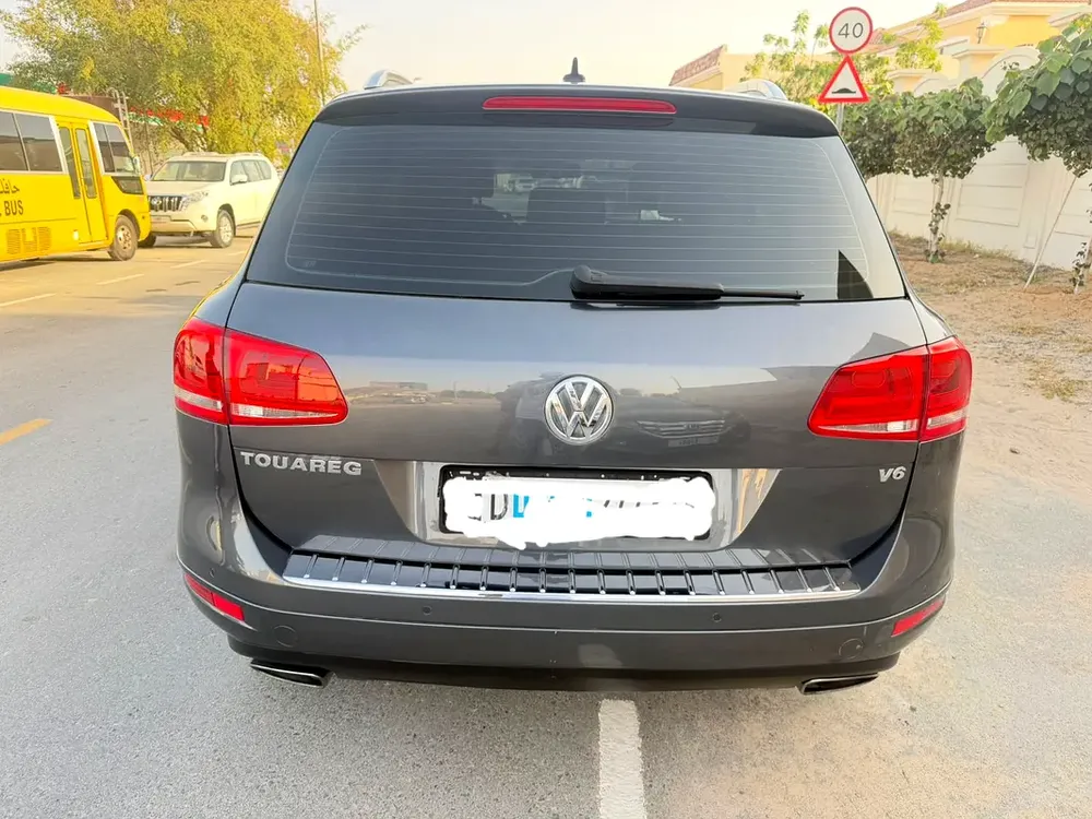 2012 VW Touareg Excellent condition - Image 6