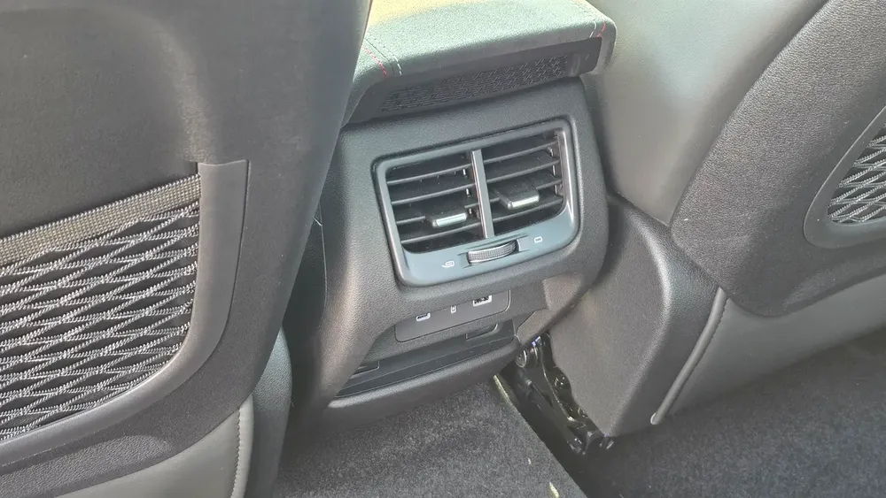 2024 BRAND NEW AWD | BOSE SOUND SYSTEM | LEATHER ALCANTARA INTERIOR - Image 14