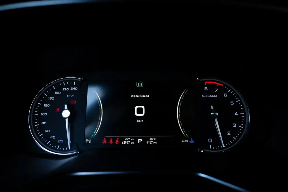 AED 837/Month | RX-8 Luxury | Free Warranty | GCC Specs | REF#M33091 - Image 16